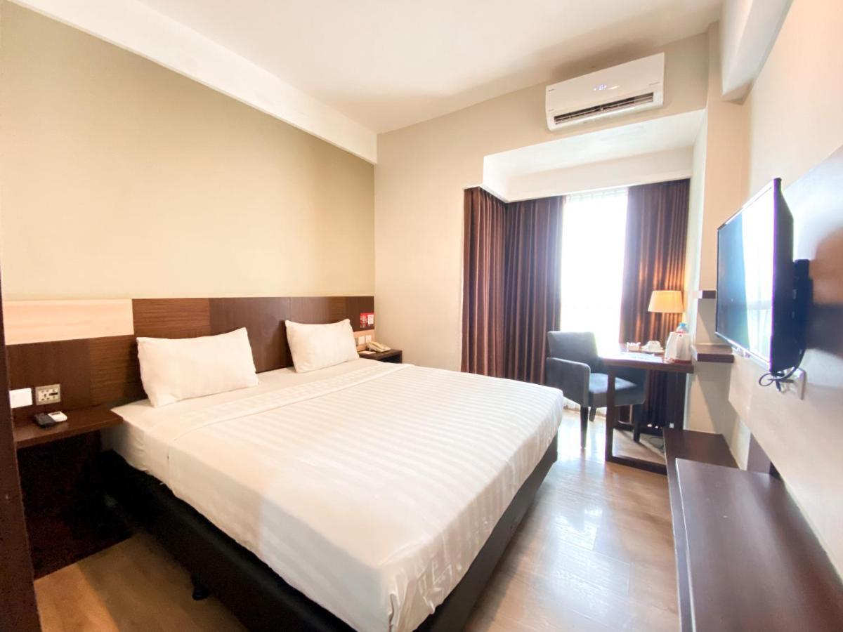 Hotel Gunawangsa Merr Surabaja Zewnętrze zdjęcie